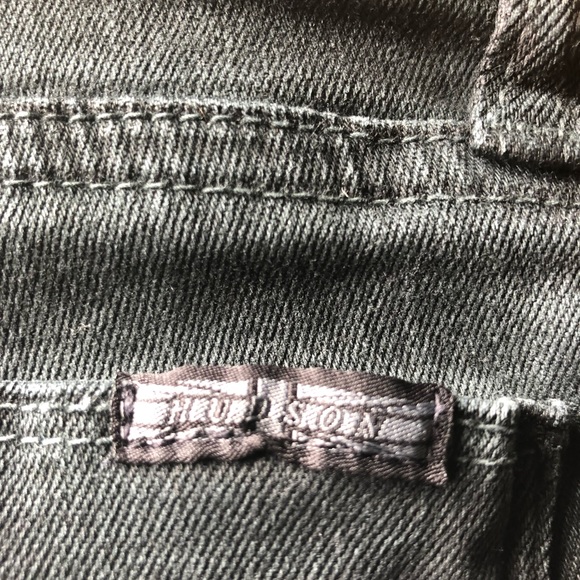Jeans - Picture 3 of 4